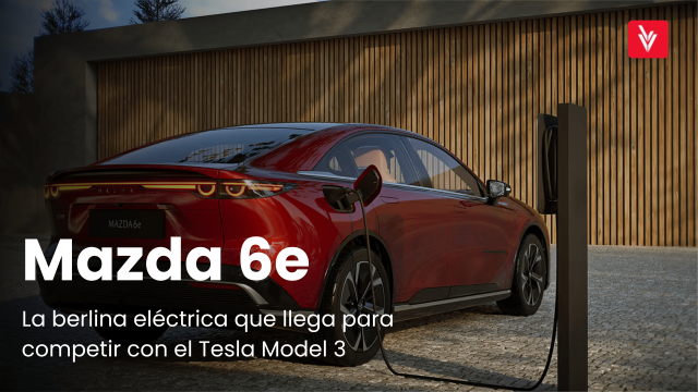 Mazda 6e cargando en estación eléctrica, berlina eléctrica que compite con el Tesla Model 3.